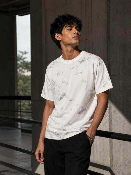 RINO7 Street Form Regular Fit Tee - RINO7