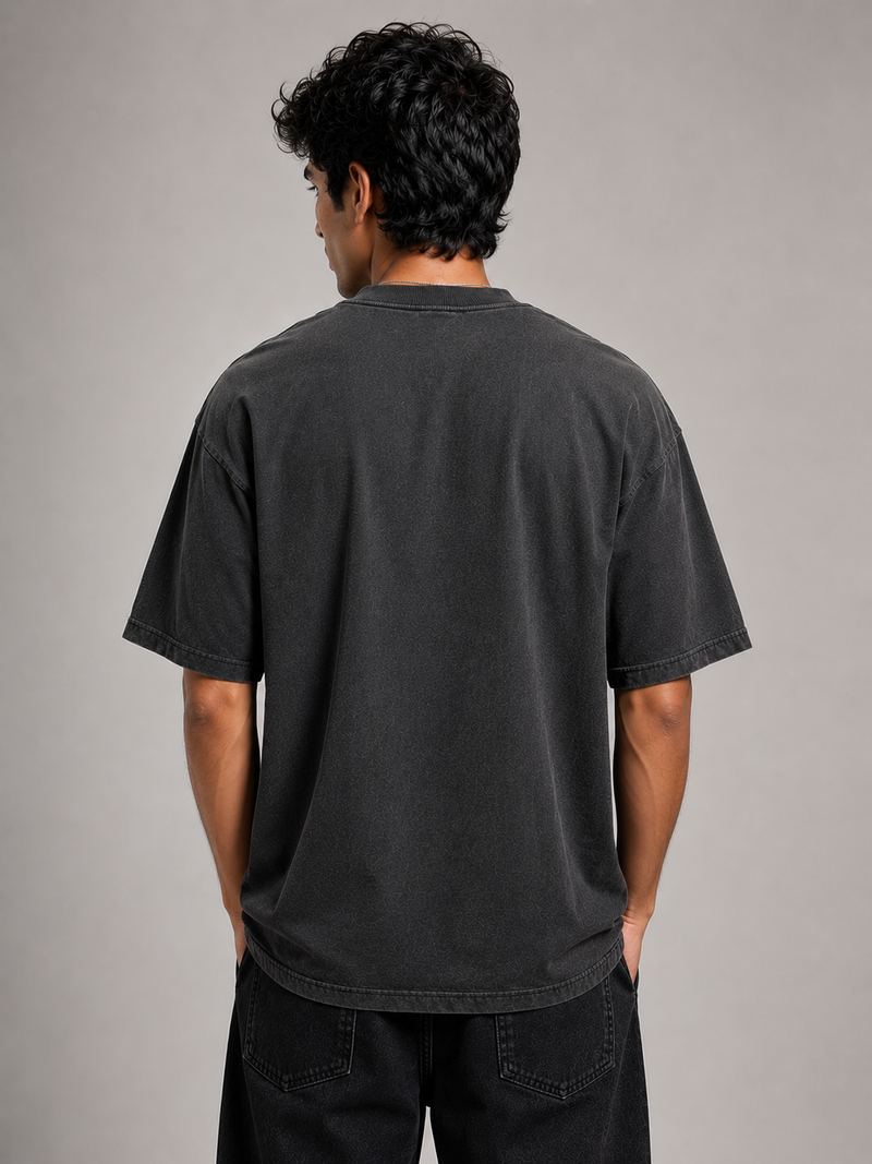 RINO7 Bold Graphic Oversized T-Shirt - RINO7