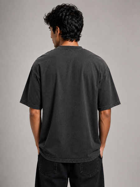 RINO7 Bold Graphic Oversized T-Shirt - RINO7